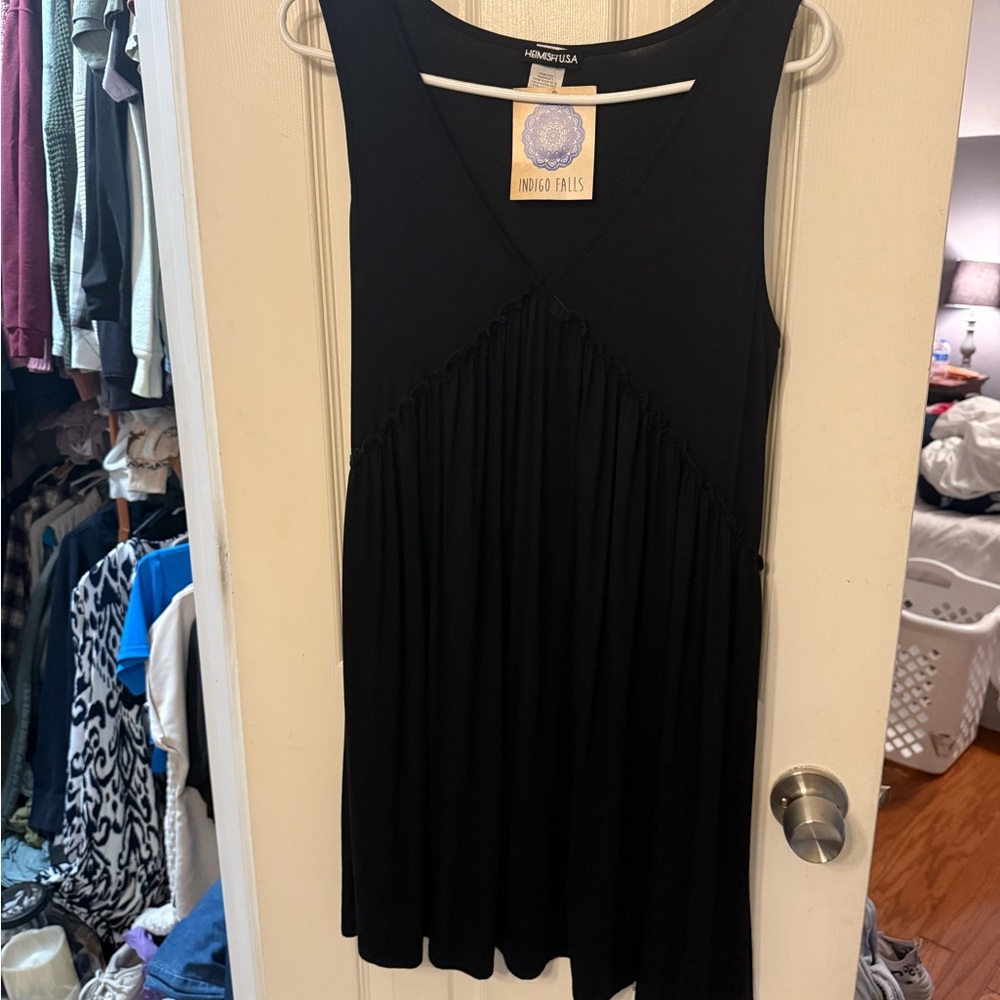 HEIMISH USA Black Pleated Tank Top